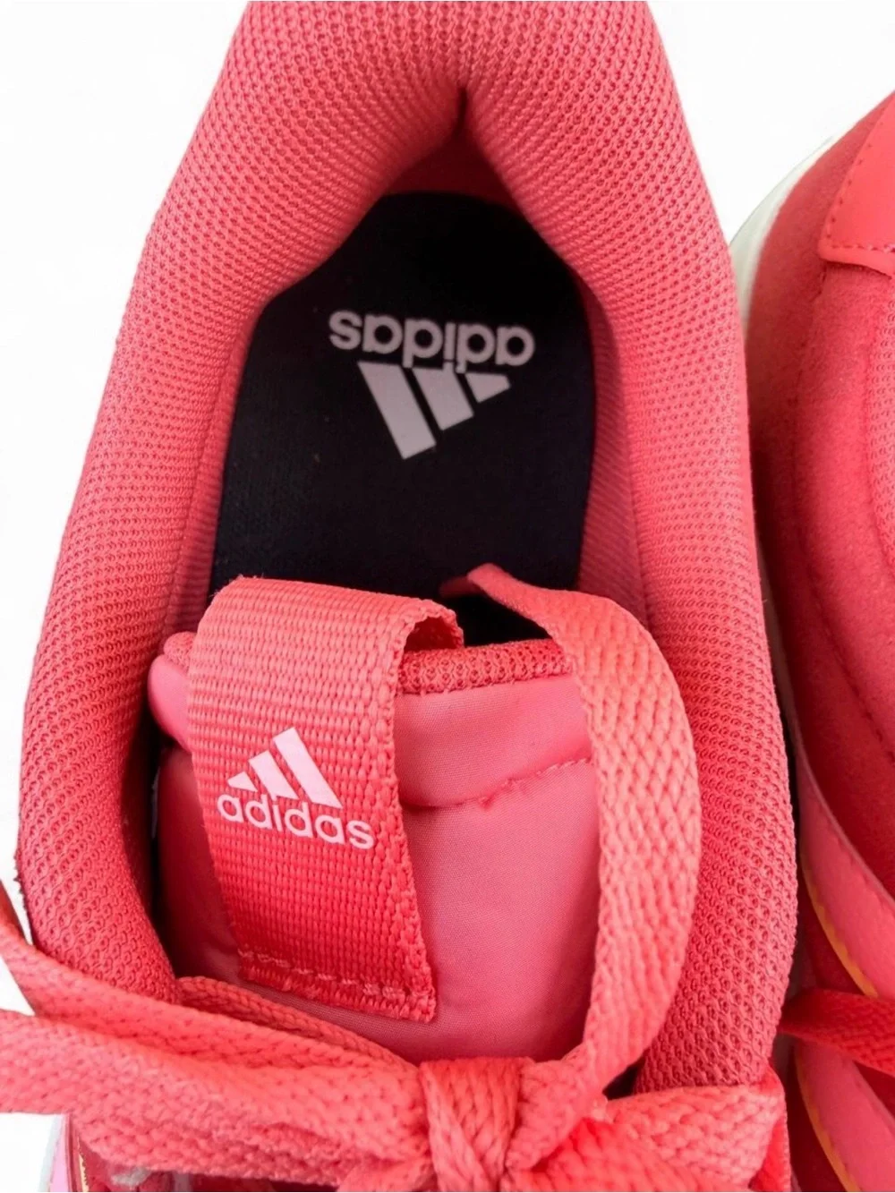adidas Originals Pink Suede Sneakers with Tonal Pink 3 Stripes Men’s 9
